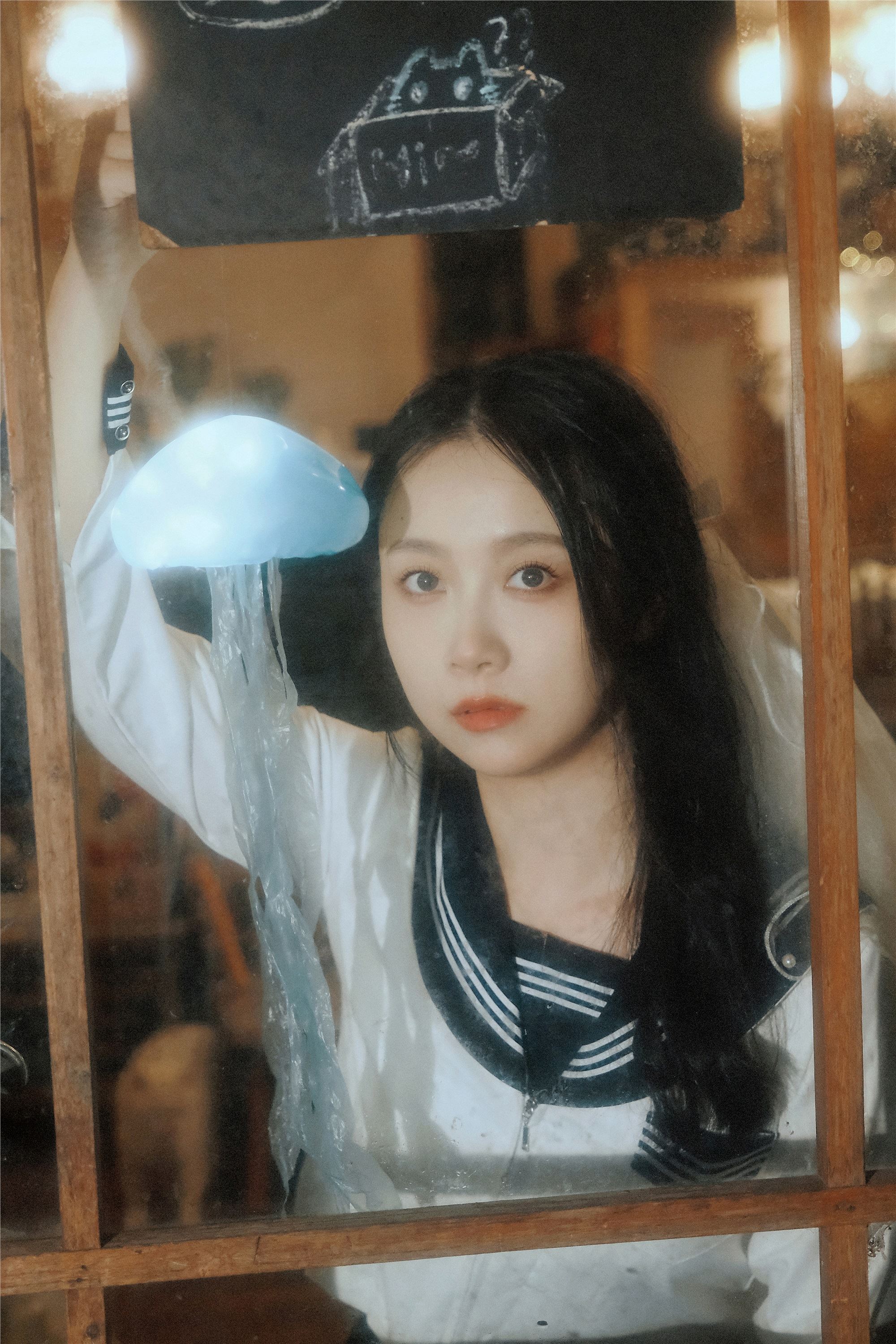 YITUYU 艺图语 2025.03.11 听雨的声音 姜姜